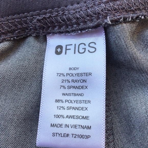 FIGS Gray Women's Top - Picture 4 of 5